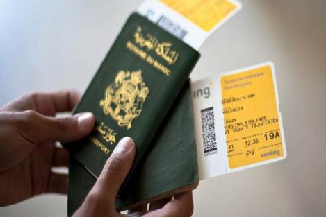 PASSEPORT_923721477